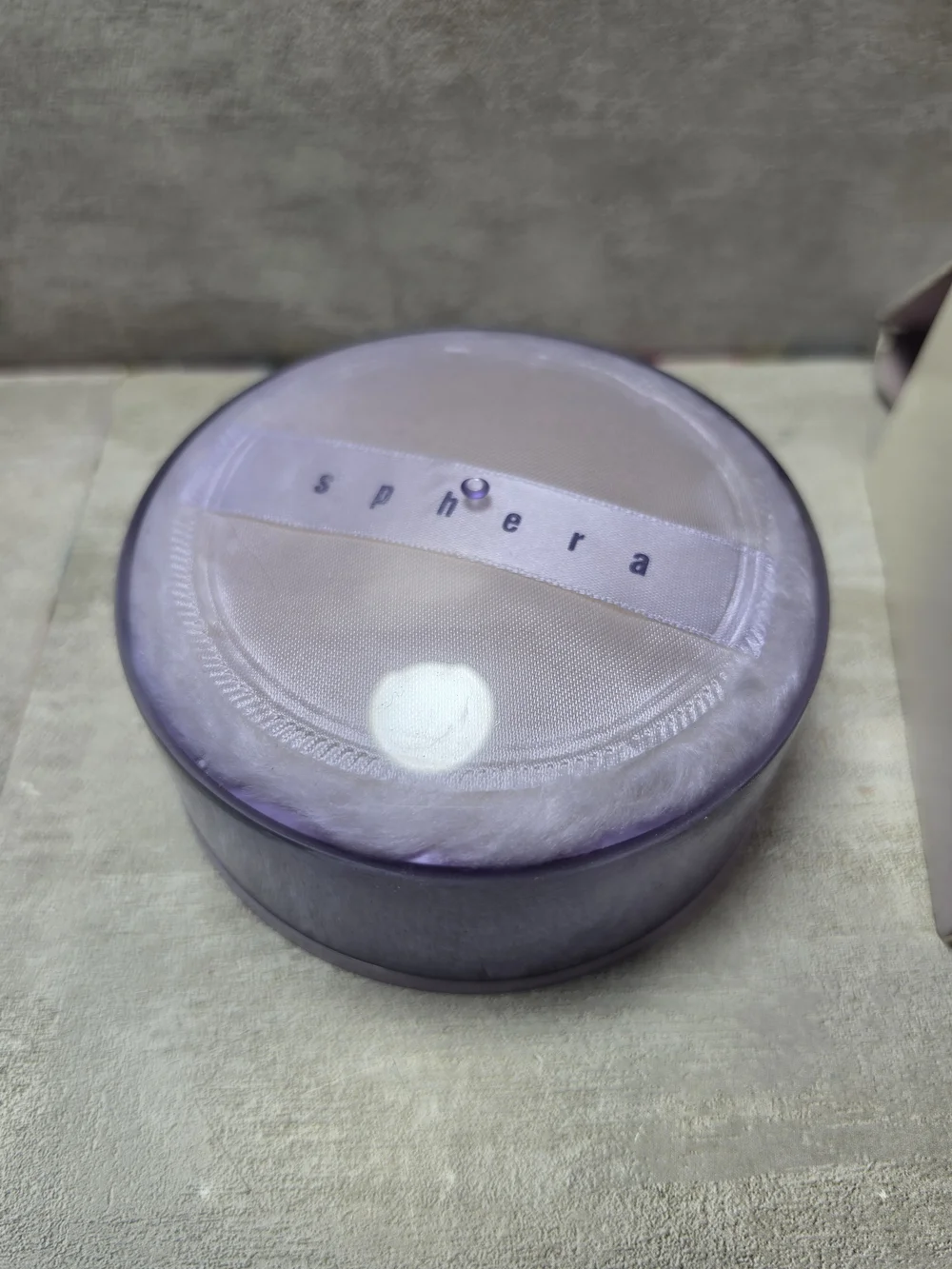 Sphera Dusting Powder by Jafra - White & Light Purple Box